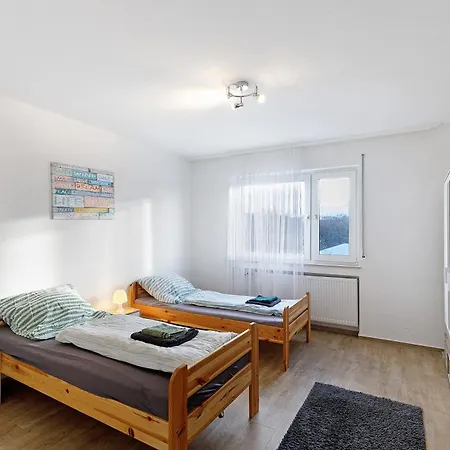 Auch Fuer Monteure * Bruchköbel