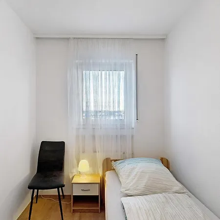 Auch Fuer Monteure アパート Bruchköbel