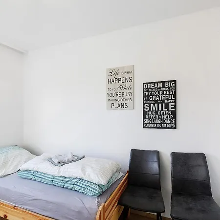 Auch Fuer Monteure アパート