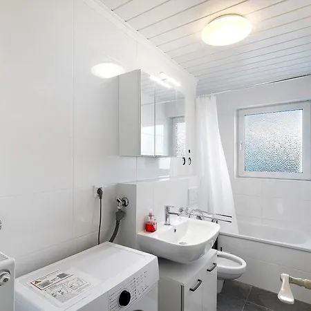 Auch Fuer Monteure * Bruchköbel